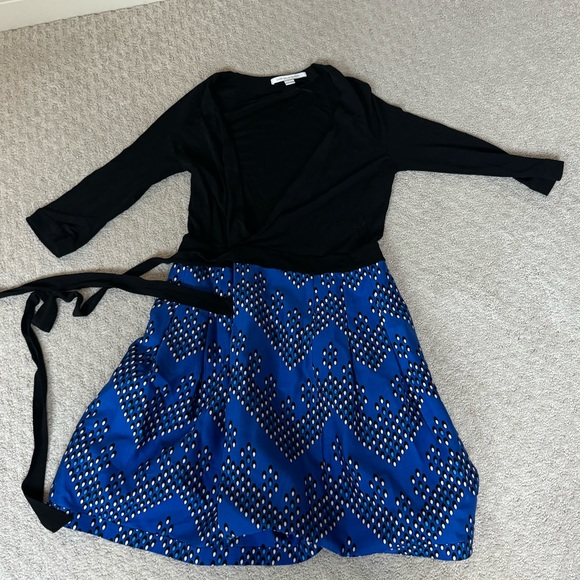 Diane Von Furstenberg DVF Jewel Wrap Dress - Picture 7 of 15